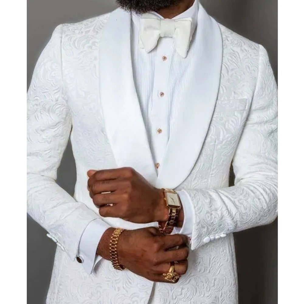 Handsome Men Suits White Jacquard One Button Shawl Lapel Slim Fit Blazer Elegant Business Prom Party 2 Piece Jacket Pants Sets 251021