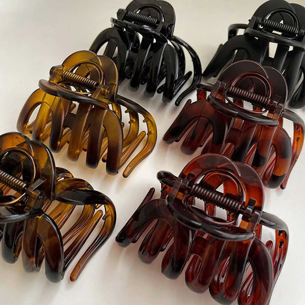 Acrylic Pumpkin Hair Clips Hollowed Simple Fashion Hair Claw For Women Vintage Temperament Shark Y2k Trendy Hair Volume ClipsW254021