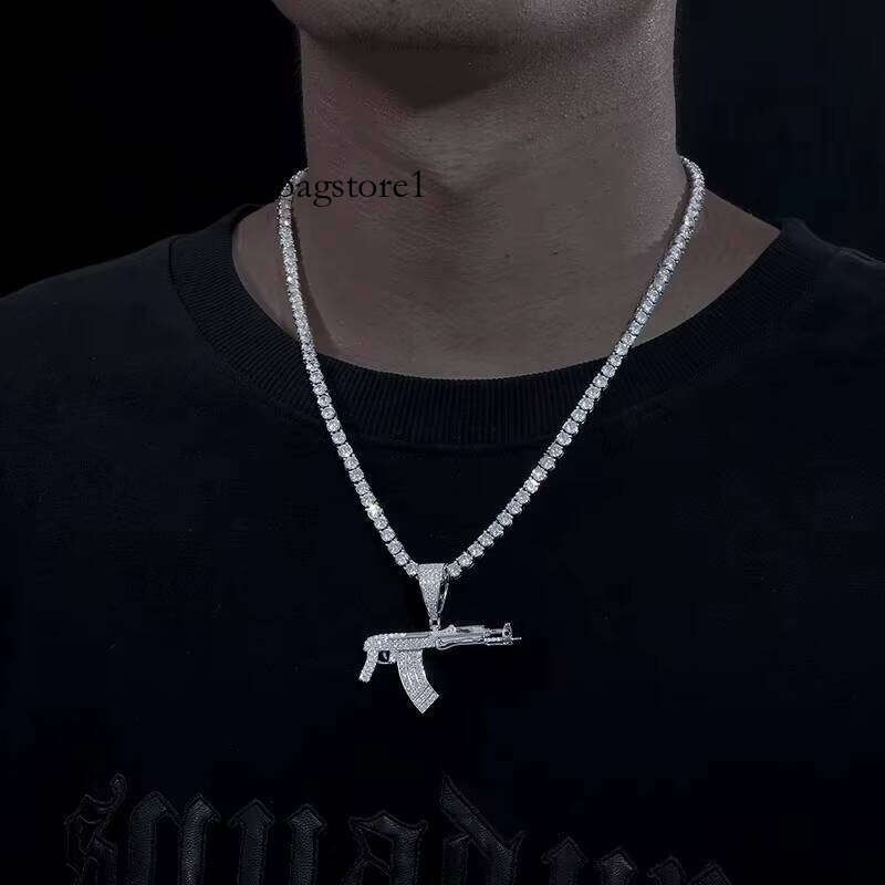 Full Silicon Stone Gold Plated Sterling Sier Subhine Gun Pistol Hip Hop Pendant Men's Handmade Jewelry