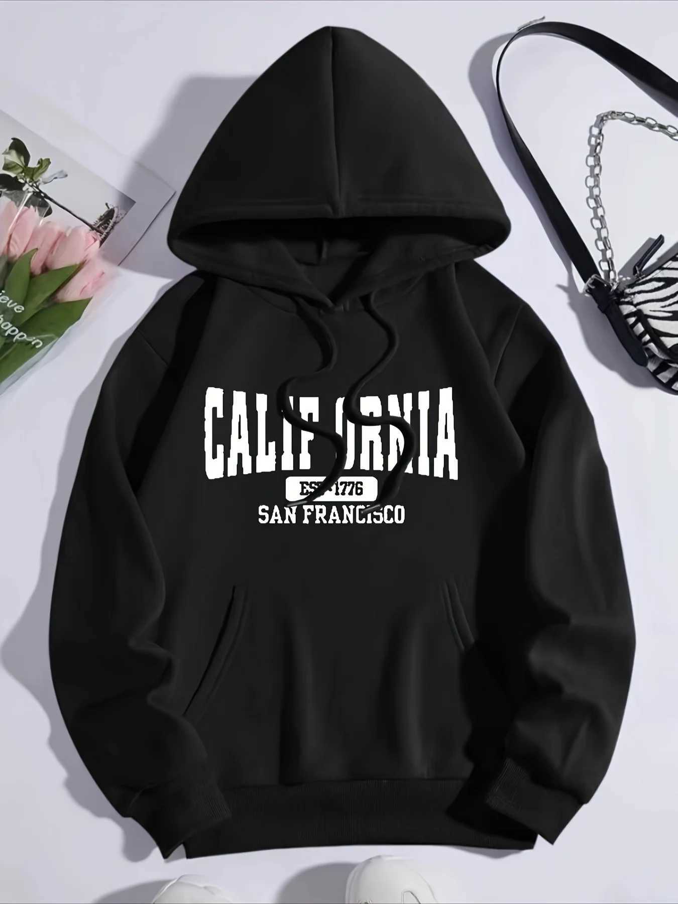 Mens autumn and winter casual fashion loose Los Angeles California print long sleeved hooded sweatshirt warm pullover J251021