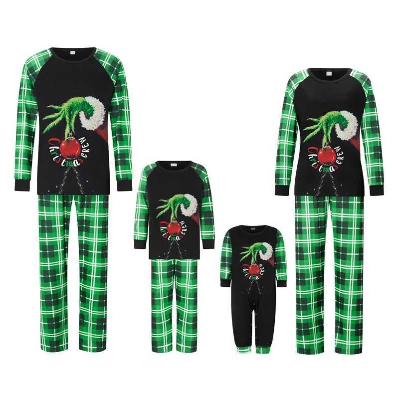 2025 Christmas Pajama Family Matching Pajamas Sets Christmas Pjs Sleepwear Outfits for Christmas Holiday Xmas Party L2510218DW7