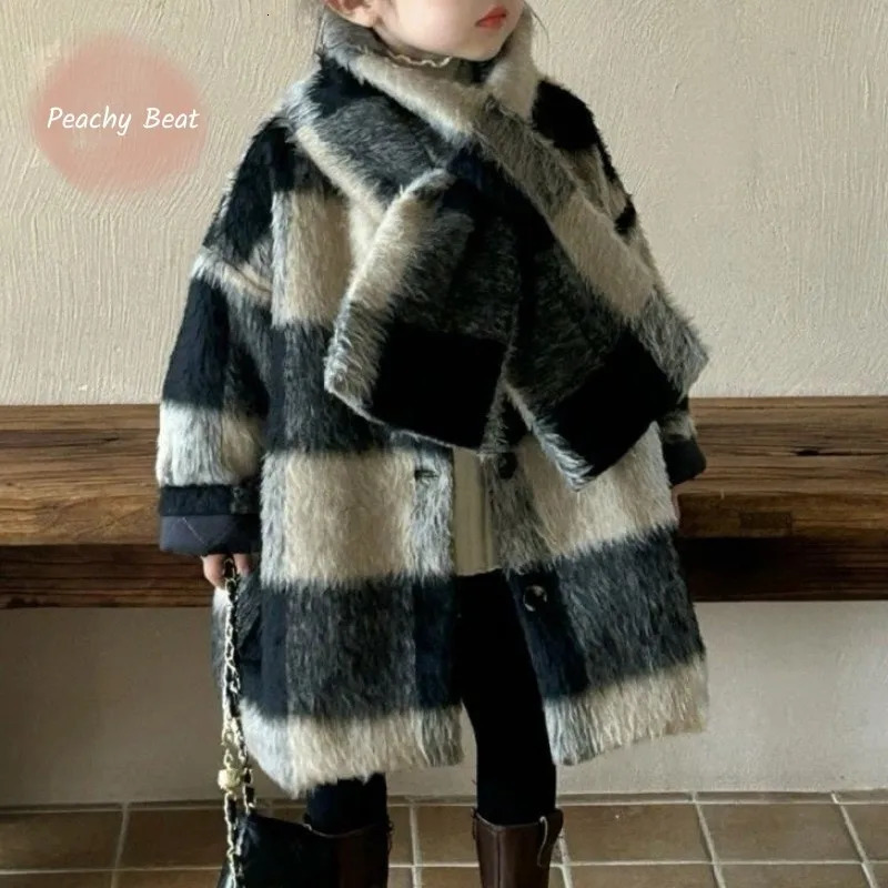 Baby Girl Princess Woolen Plaid Coat With Scarf Inafnt Toddler Child Winter Cotton Padded Outwear Thick Warm Baby Clothes 110Y 251017