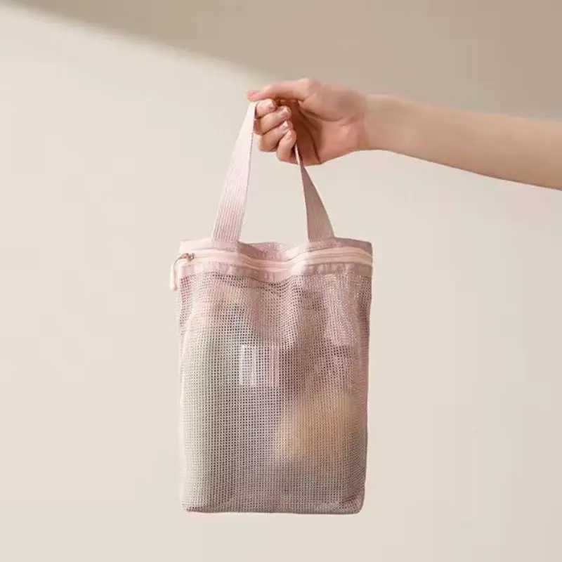 Simple Toiletry Bag Mesh handheld Makeup Bags Women Bath Fitness Travel Portable Breathable Hang Storage BagW251021