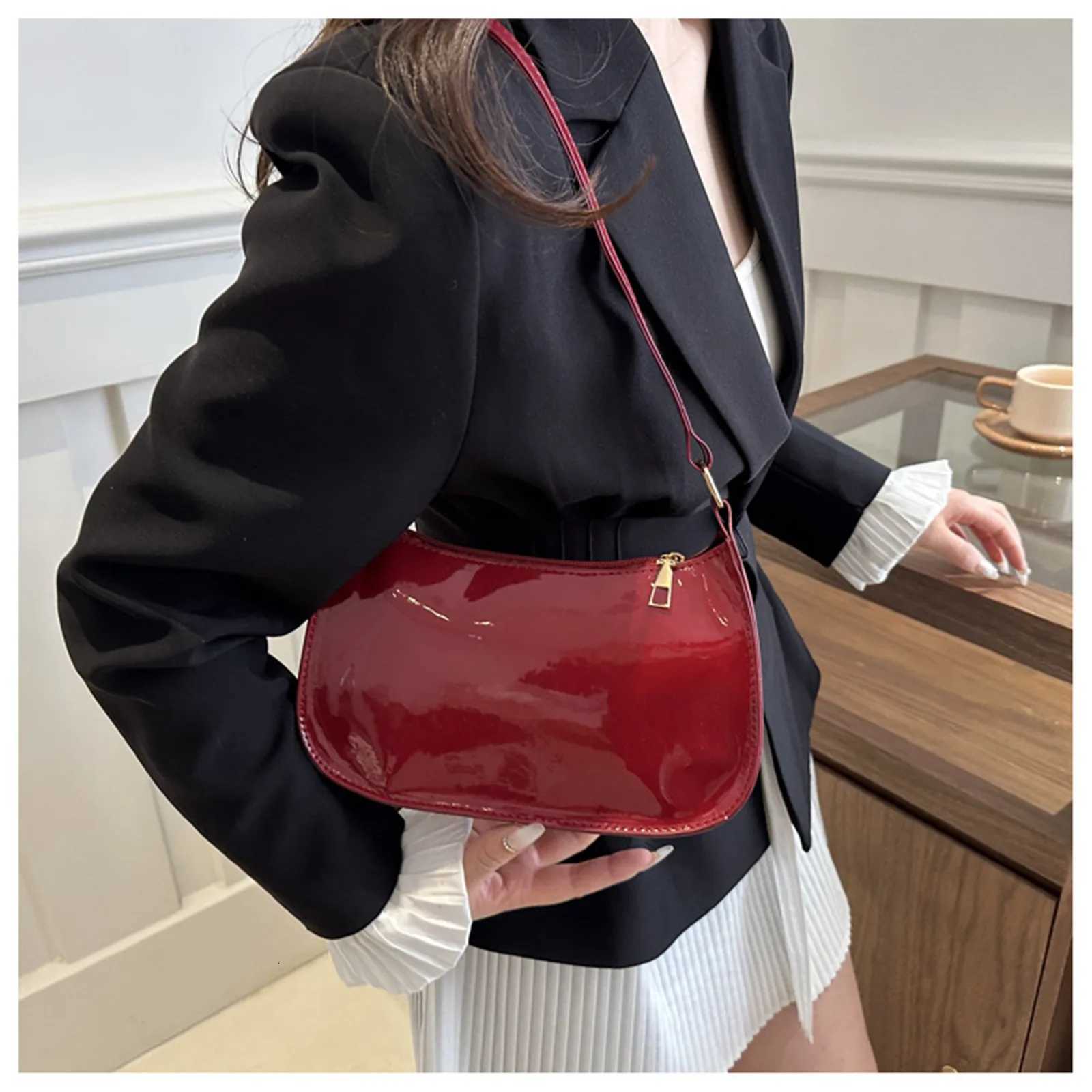 2025 Retro Solid Color PU Leather Shoulder Bag Fashion Womens Handbags Casual Designer Underarm BagXJ251021