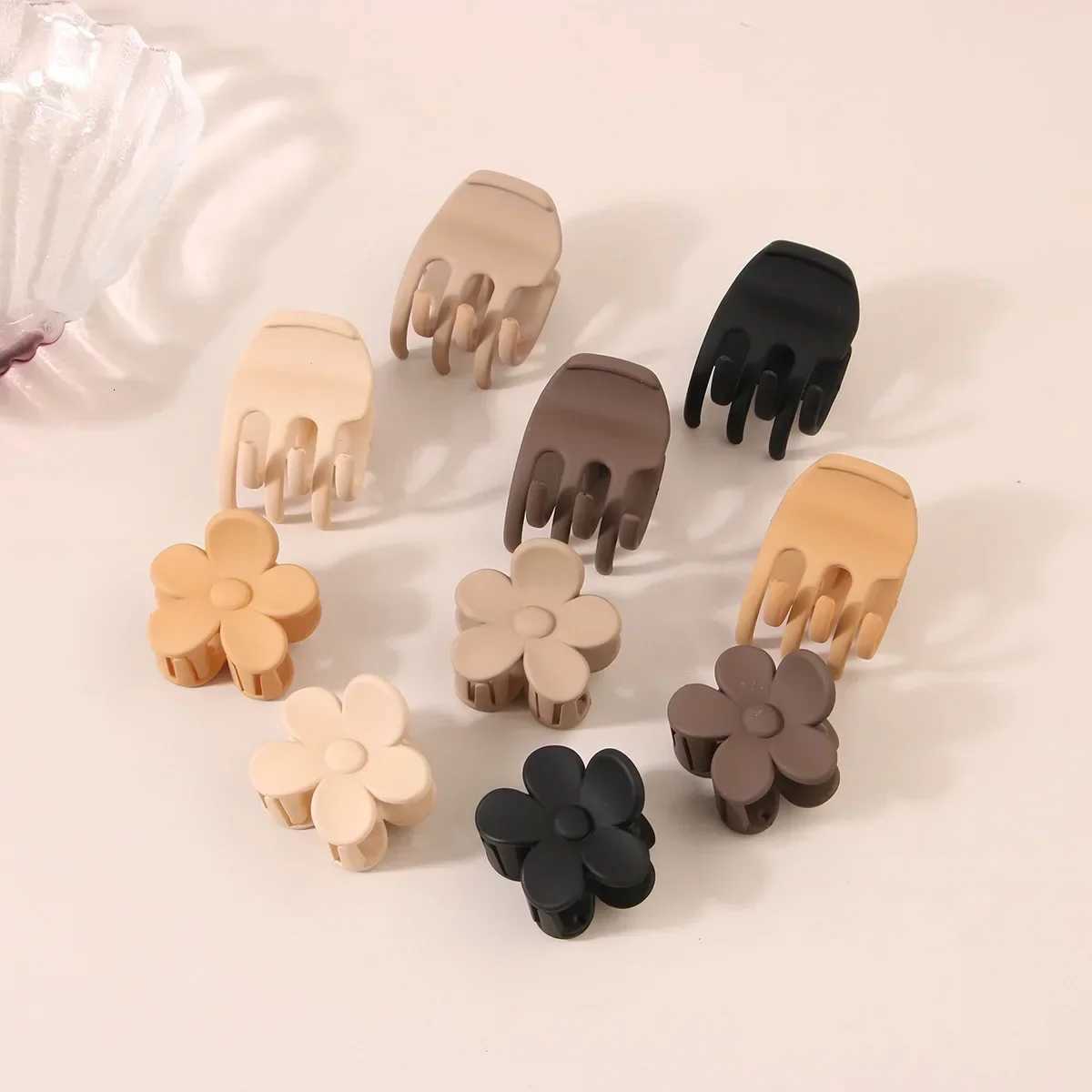 New Fashion Medium Hair Claw Clips Nonslip Crab Square Matte for Women Girls Strong Hold Banana Clips Shark Hair ClipW254021