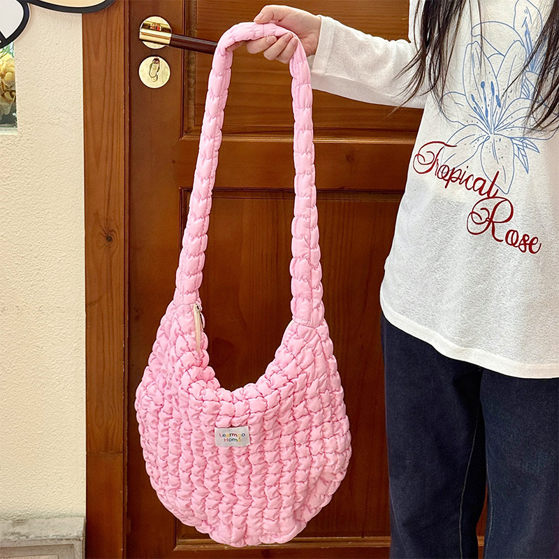 Autumn and winter new dopamine puffs niche tote bag, large capacity women's commuting versatile handbag, single shoulder crossbody bag