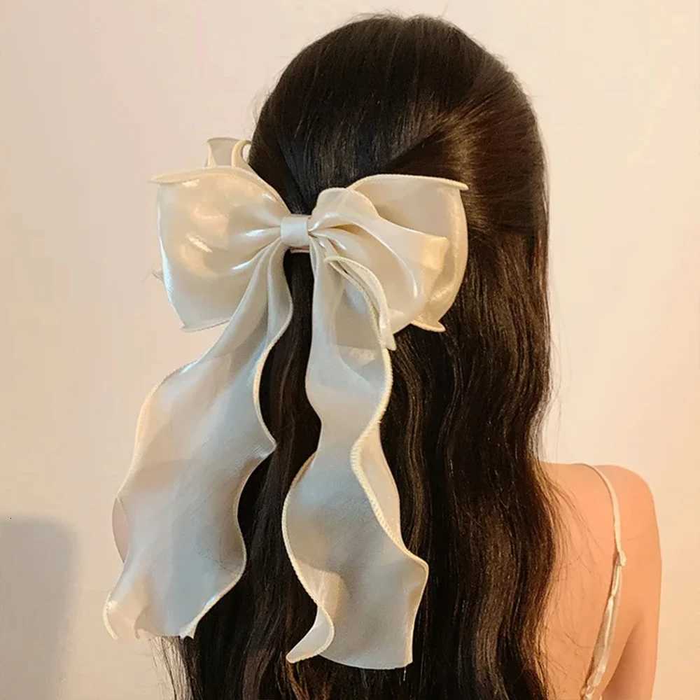 RAINBOW BOWS 1Pcs Cream Colored Bow Hair Clip Super Fairy Back Head Clips Elegant Women Ponytail Fahion Hair AccessoriesW254021