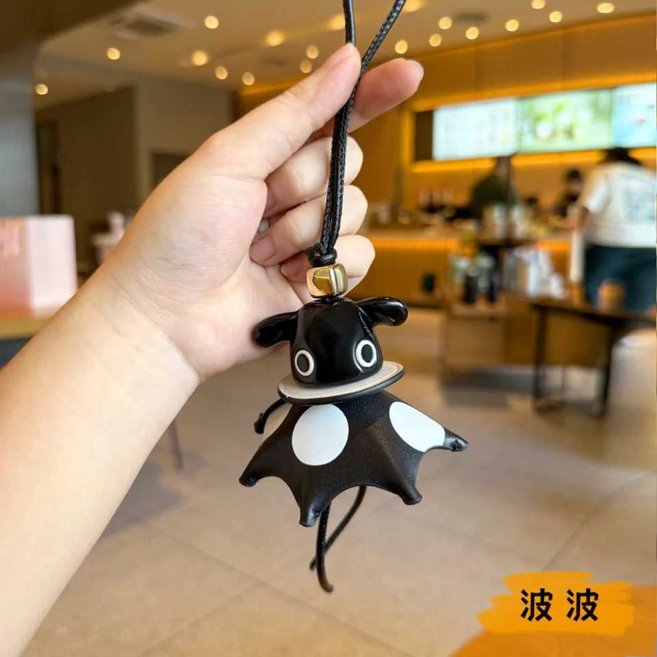 Fashionable and minimalist pendant suitable for hanging couple gifts mobile phone pendant handbag pendant J251121