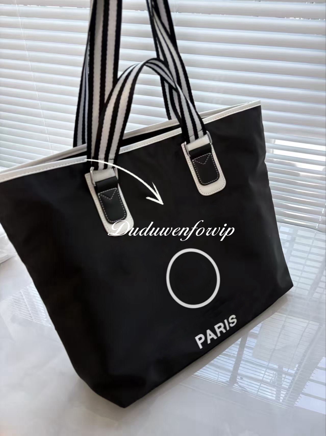 44X14X37CM Fashion C storage case striped straps Casual C case Collection gym Organization compliments.gift nylon fashion mommy bag