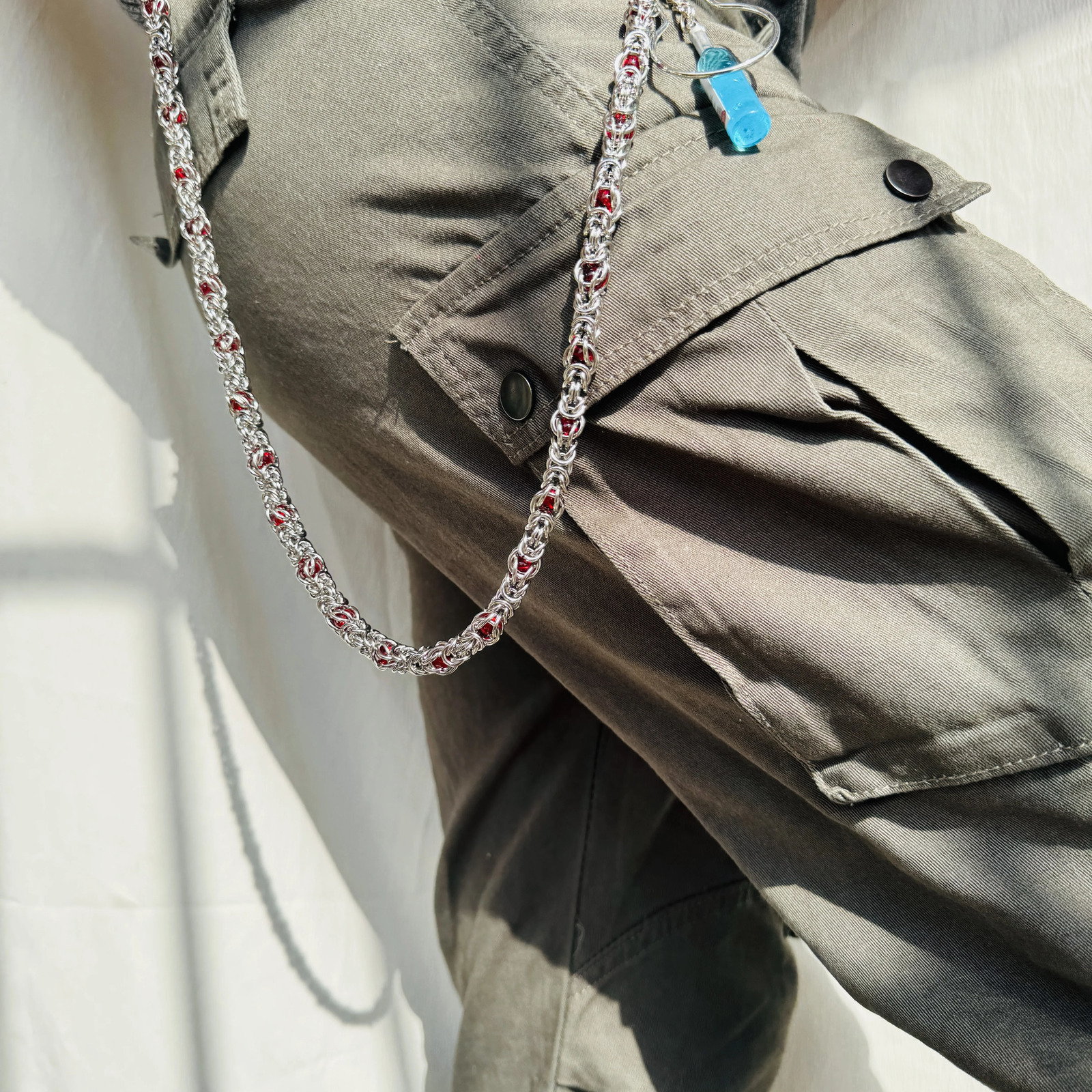 Handmade punkstyle trouser chains fashionable chain beadembellished n highquality denim accessories 251021