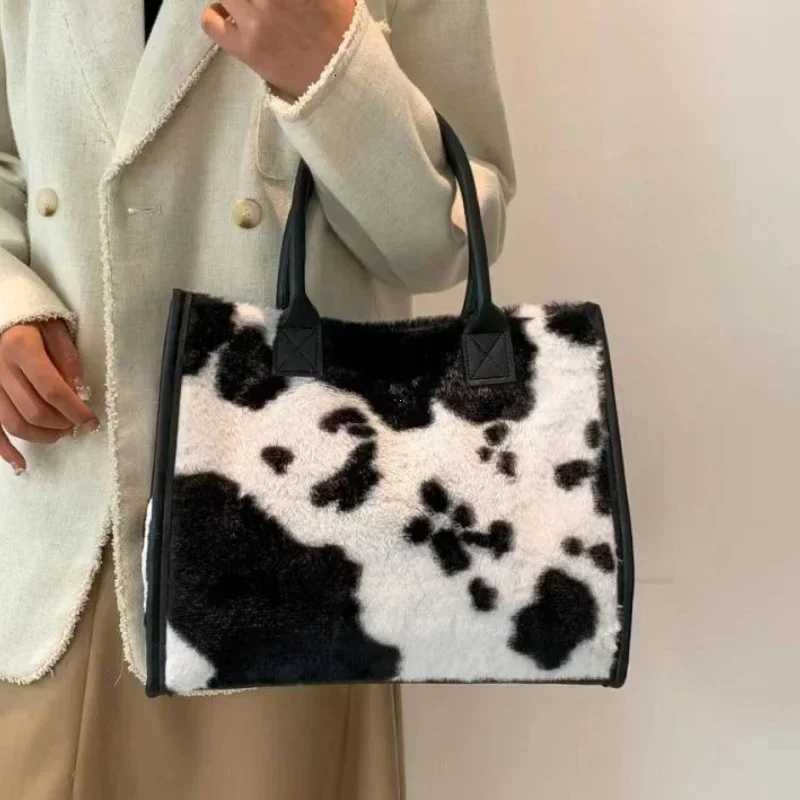 New Women Soft Plush Hand Bag New Winter Leopard Cow Print Tote Bags Female Pu Leather Underarm Bags Furry Fluffy Shoulder BagXJ251021