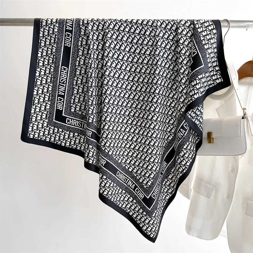 2025 Design Luxury 90cm Silk Wen Scarf Sunscreen Foard Shawl Hijab Fa Hair Hijab Wraps Neckerchi Bandanda EcharpeW251021