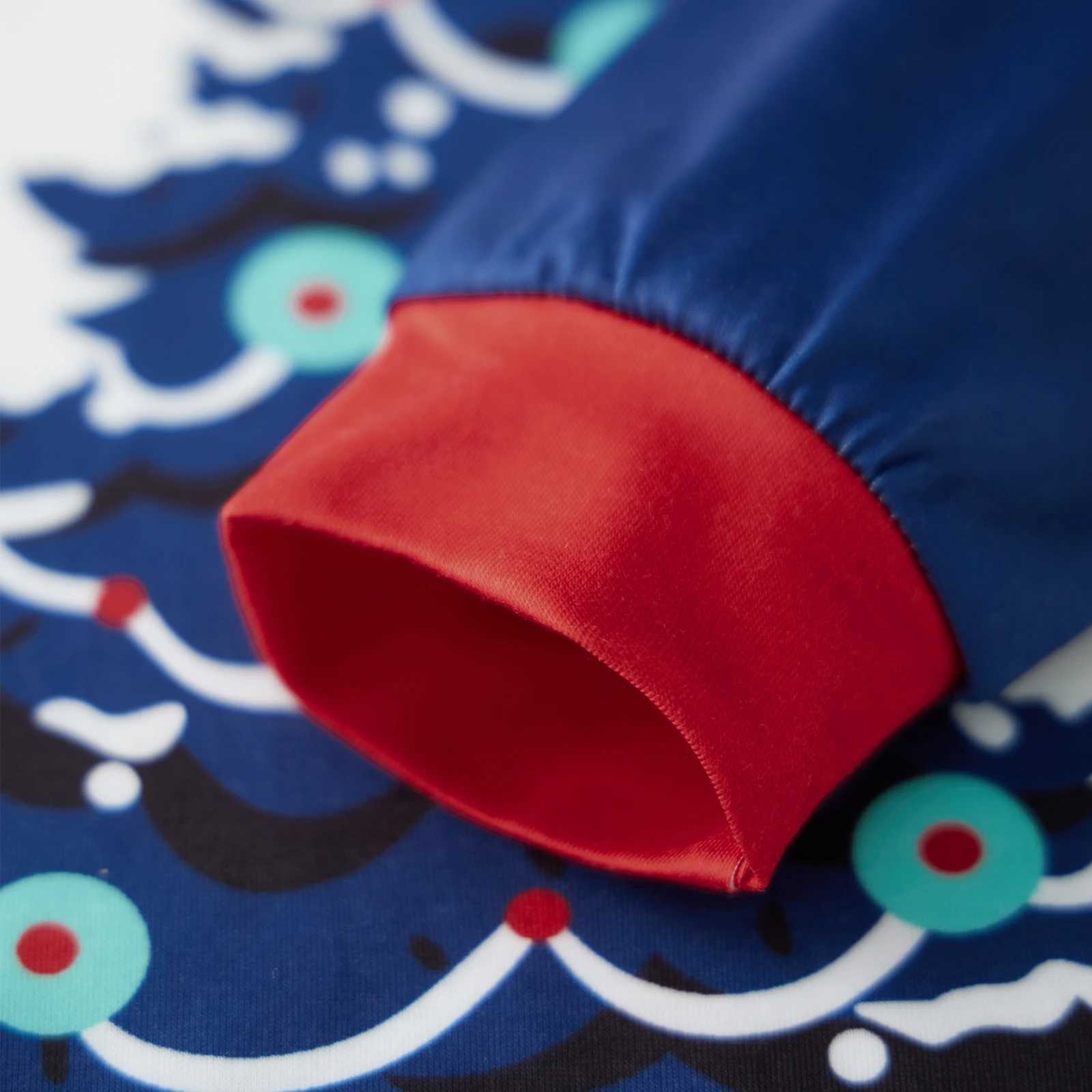 Family Christmas Pajamas Matching Sets Christmas Tree Pattern Christmas Family Matching Outfits Nightwears L2510212WWU