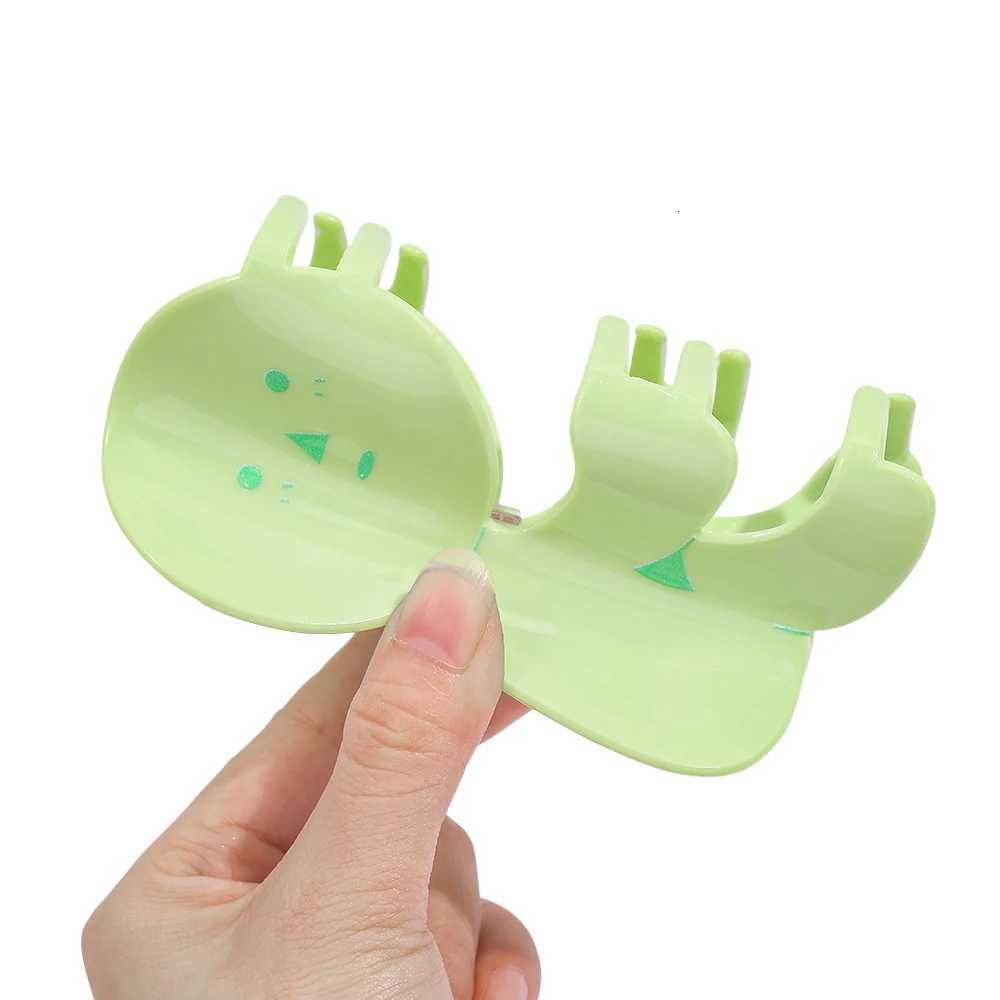 Cartoon Green Hair Clip Decoration Freshly Colored Practical Daily Use Hair Grips Hair Accessories Hairband HairpinW254021