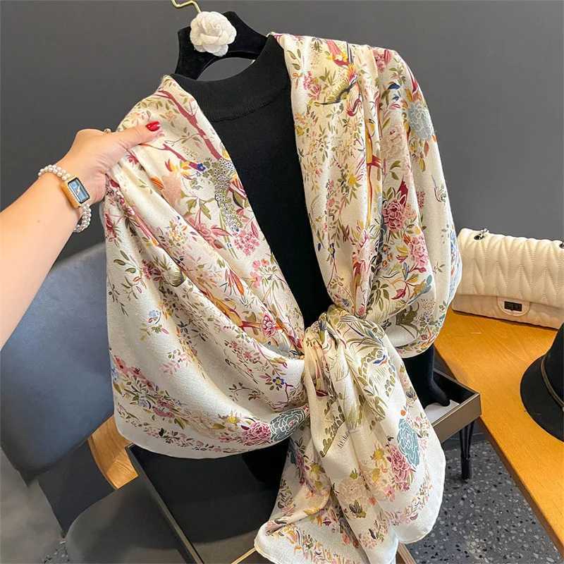 New Spring Wen Cotton Scarf Beach Hijab Shawls and Wraps 2024 Luxury Brand Flower Fa Foard Echarpe Designer BandanaW251021