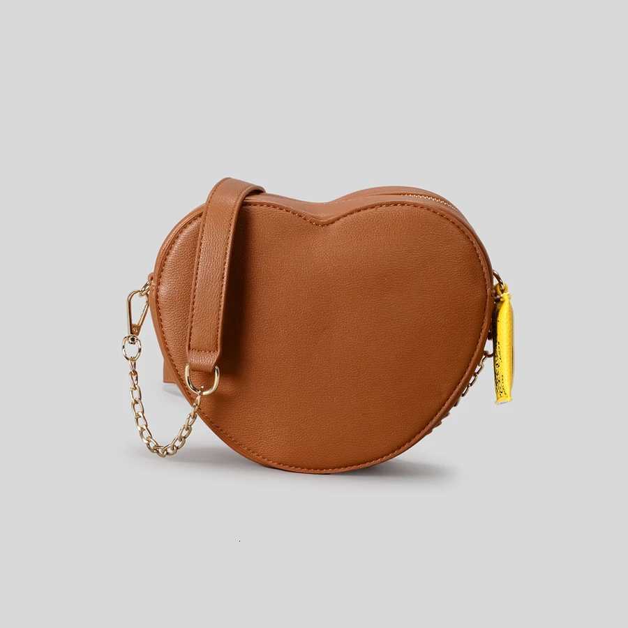 Funny 3D twisted soda bread design messenger bag cute transparent love hearts women shoulder crossbody bags novelty small purses Z251018