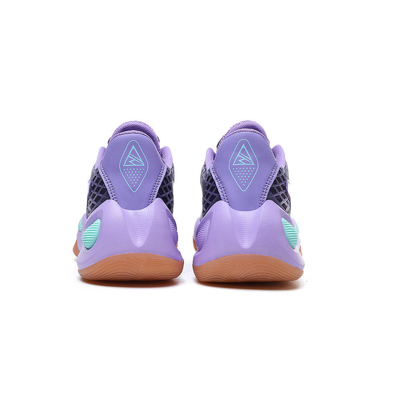 Premium Quality Basketball Sneakers Designed for Professional Athletes Durable Athletic Running Trainers for Competitive Sports Events