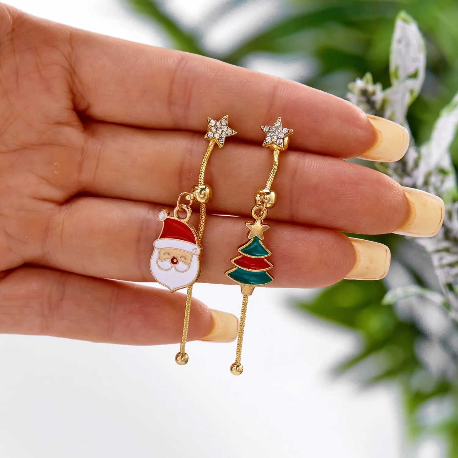 Asymmetric Moving Santa Claus Christmas Tree Drop Earrings for Women Zircon Star Snowman Bell Long Tassel Earring Party Jewerly J251021