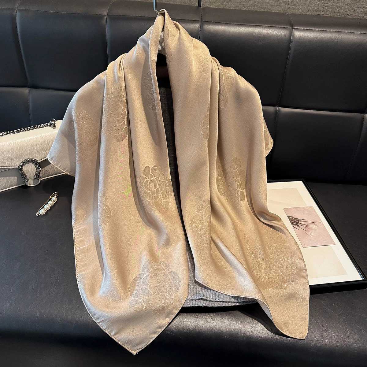 2025 Latest Wens Fashion Hijab Silky Muslim Square Sun Protection Shawl Luxury Brand Soft Fa Scarf Spring and AutumnW251021