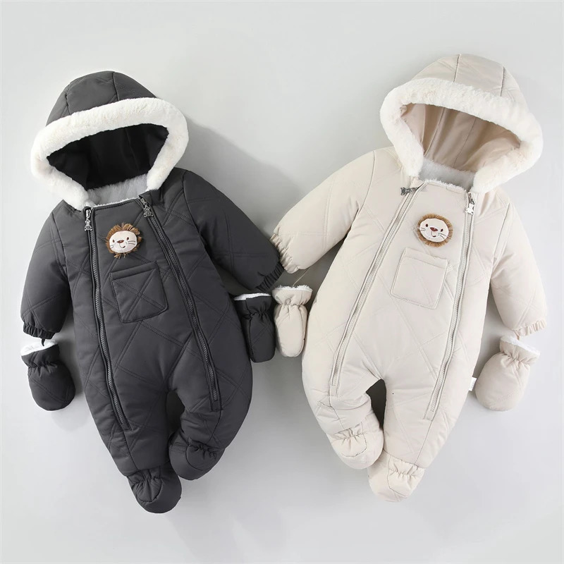 born Baby Girl Jumpsuit Autumn and Winter Romper With Gloves Warm Infant Snowsuit Thicken Cartoon Ski Suit Coat 251018