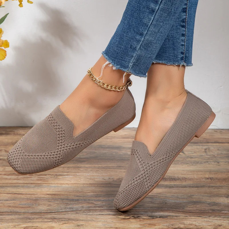 Women Flats Fashion Footwear Nurse Shoes Slip On Shoes Women Moccasins Sneakers Shoes Woman Outdoor Plus Size Female Footwear 251021