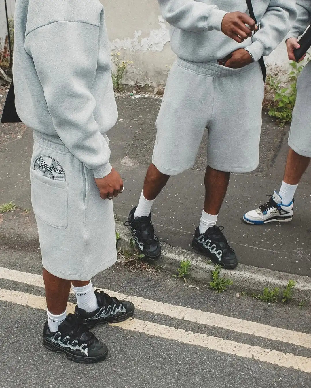 Grey Disc Pattern Mens Shorts Set Sporty Casual Wear Comfortable Loose Tracksuit Breathable Fabric Minimalist Modern Athleisure 251021