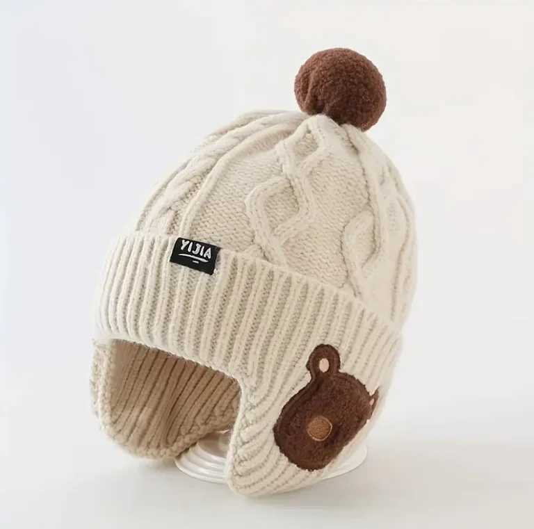 Boys and Gilrs Winter Hat Thick Warm Knit Beanie with Ear Flaps Stretchy Fit for Outdoor Activities J251021