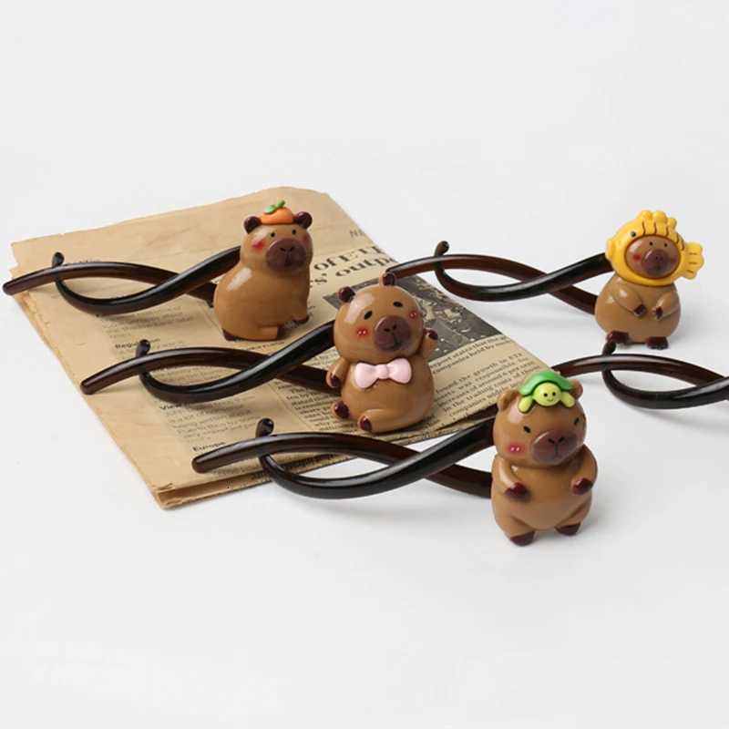 Cartoon Cute Kapibala Hairpin Hair Clips Crab Twist Fashion Lovely Capybara Hair Claw Hairgrip Hair Accessories Headwear GiftsW254021