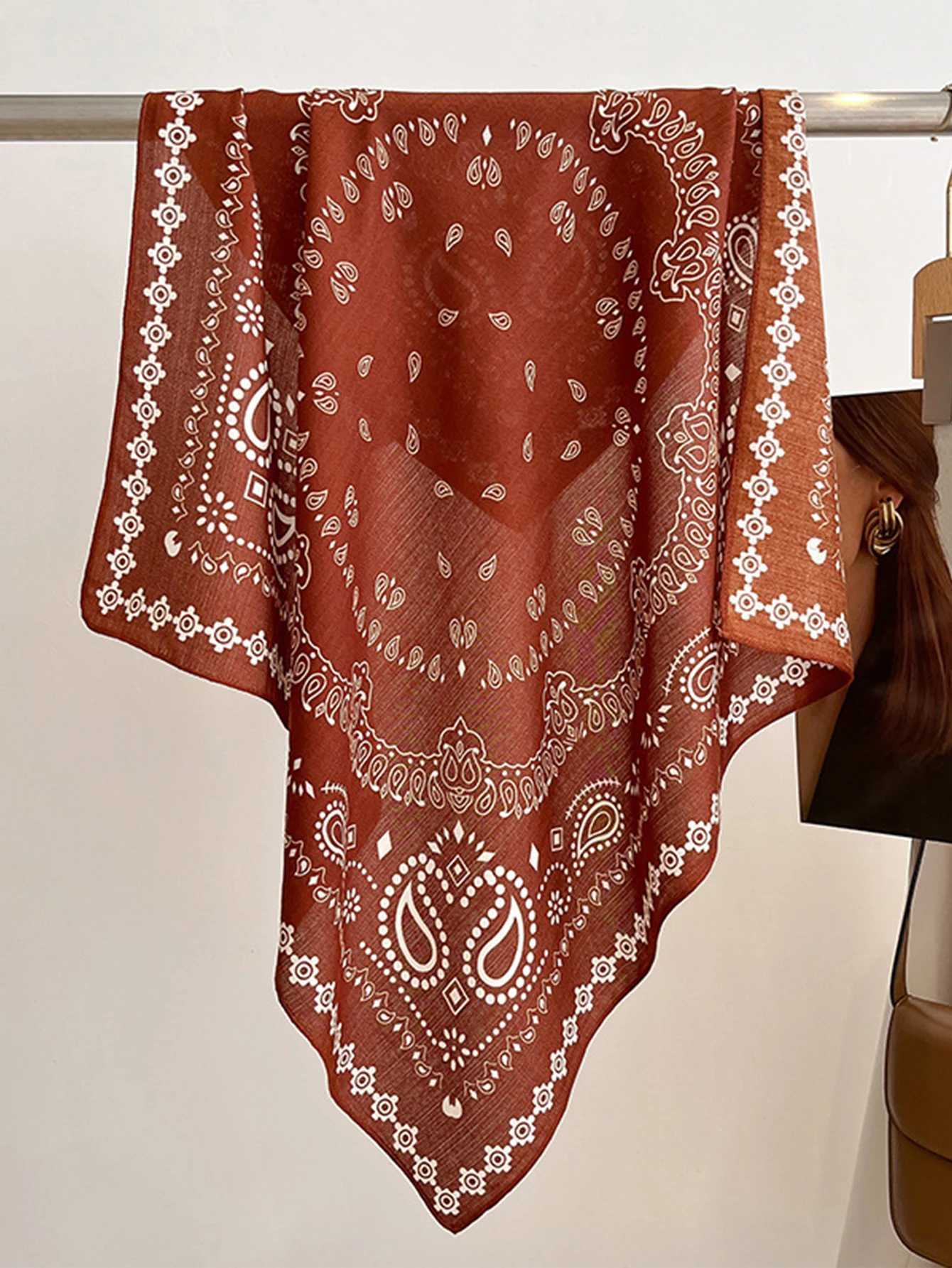 70cm Cashew Print Square Scarf Wens Breathab Imitation Silk Band Luxury Fa Neckerchi Fashion Hijab SpringSummerW251021