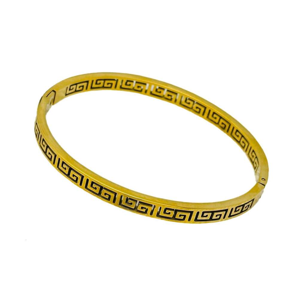 Design Hollow Great Wall Pattern Bracelet for Women Non-Fading Trendy Gold Ethnic Style Simple Circle Bracelet Designer 520 Gift