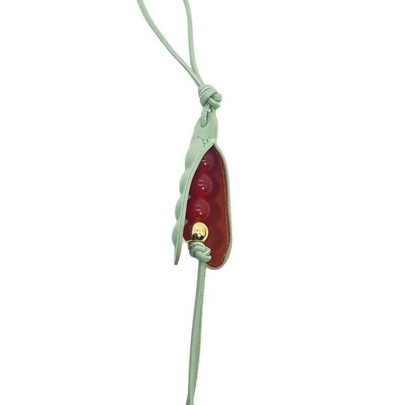 Handmade Pea Pod Cow Leather Bag Charm Green Keychain Backpack Highend Quality Exquisite Workmanship Beads Bag Accessories J251121