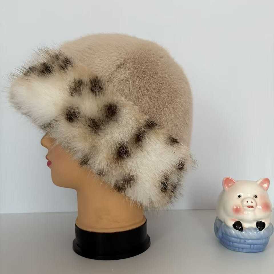 Winter Plush Fisherman Hat Warm Ear Protection Bucket Hat Hat Slimming Coldproof Hat for Women H251020