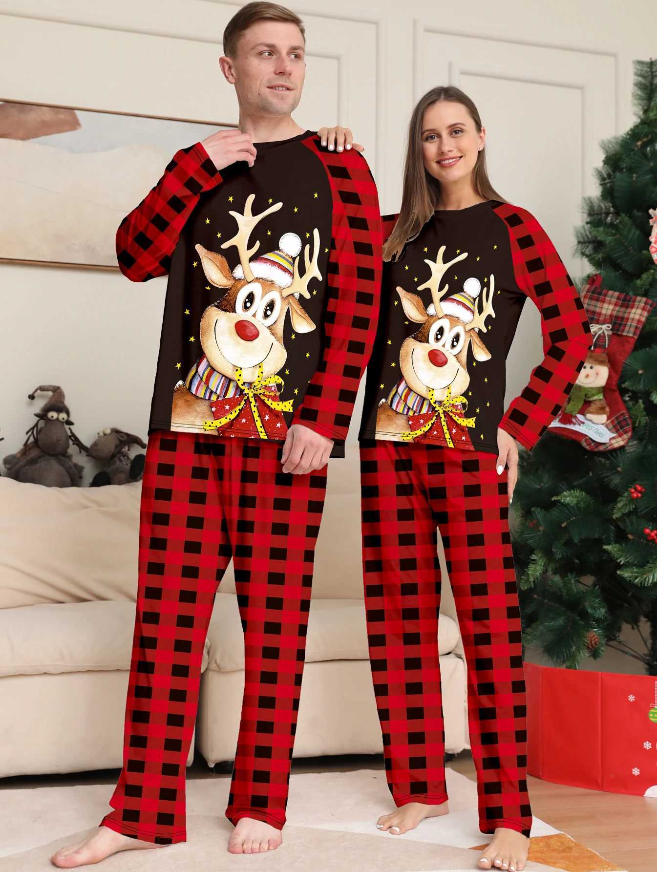 Christmas Parent Child Pjs Adorable Snowman Santa Plaid Patterns Perfect for Family L251021SNBP