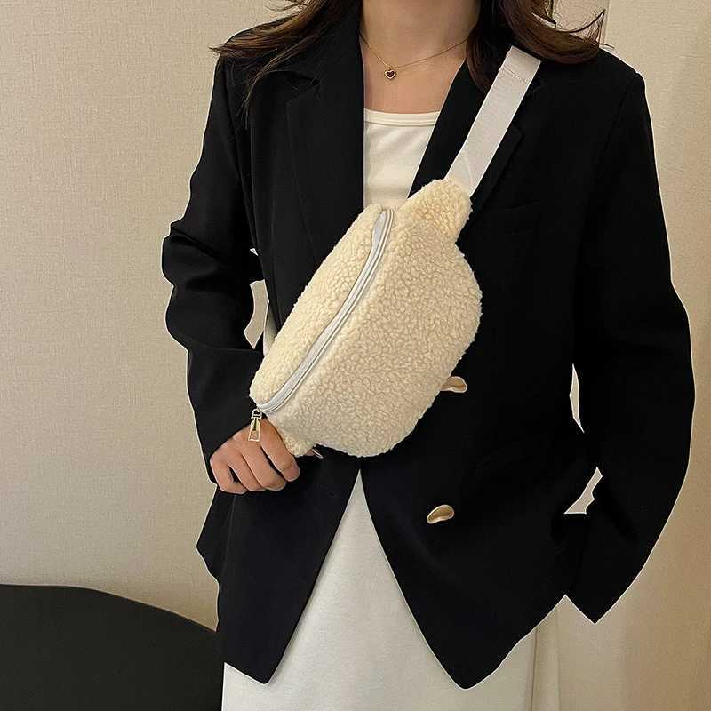 2024 Winter Plush Waist Bag fashion Woman Fanny pack Phone Pack Casual unisex Crossbody Chest Bag Brand Designer Female Belt Bag Z251021