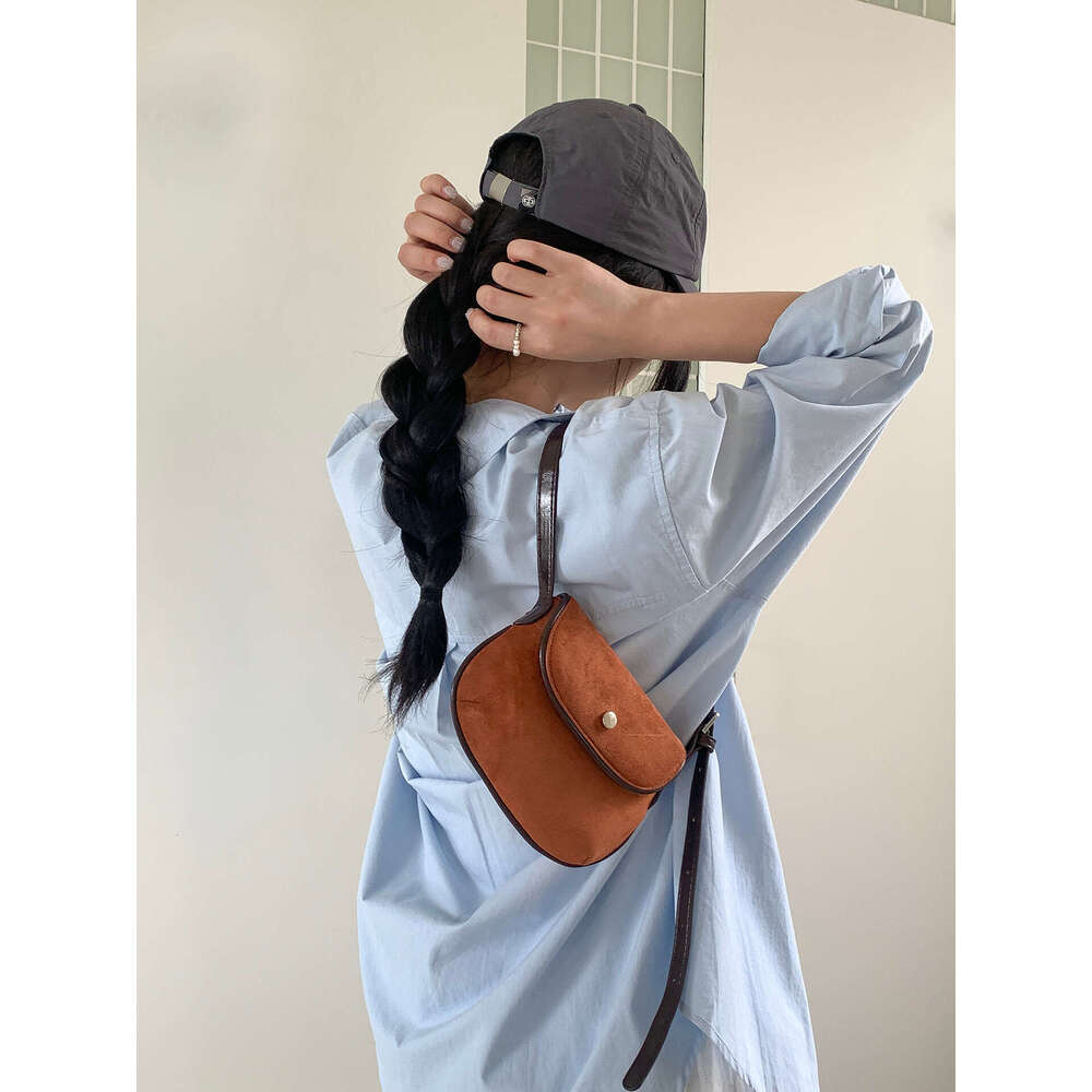 New Autumn Winter Handheld Saddle Patchwork Niche Design Flap Shell Single Shoulder Suede Bag For Women B5