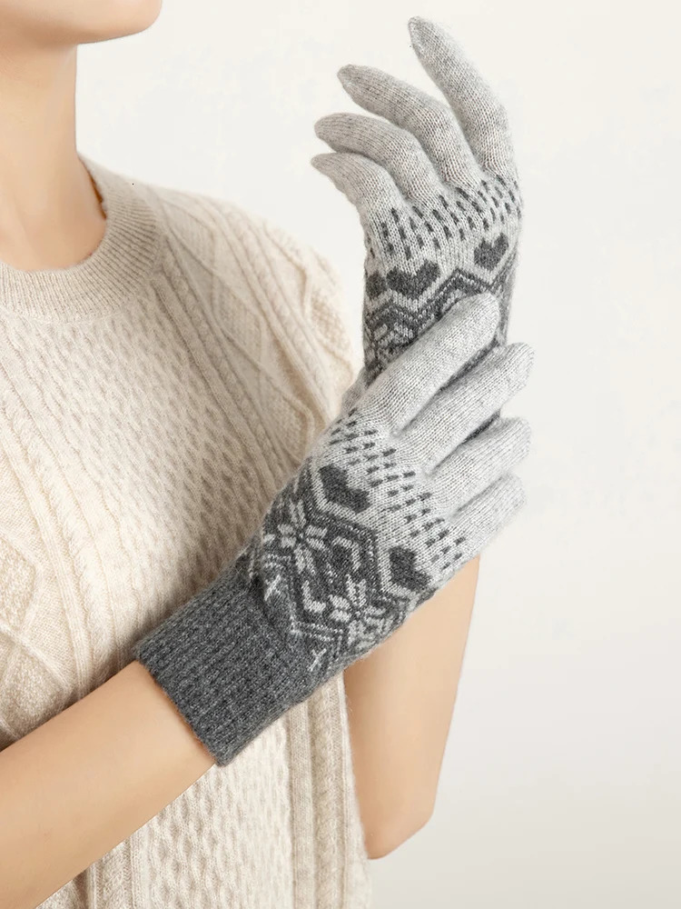 Women Jacquard Gloves Christmas Pattern Snowflakes 100 Baby Cashmere Thin Knitted Winter Thermal Gloves 251020