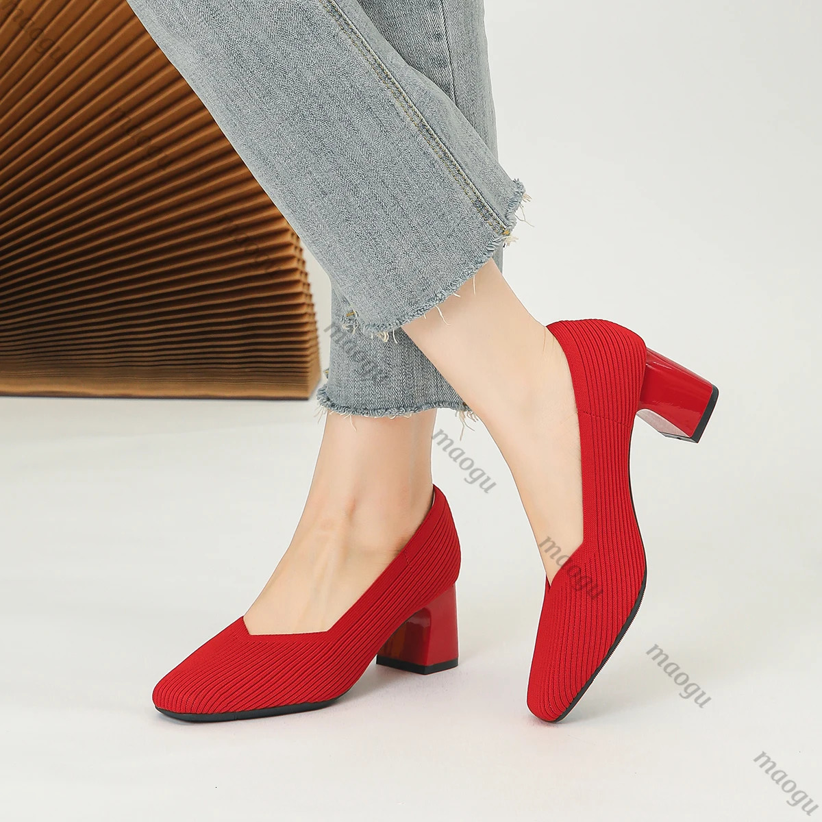 Shoes Woman High Heels Comfortable Square Knitted Breathable Comfortable Womens Flats Shoes 5cm High Collection 251017