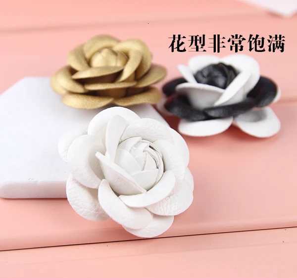 Cute DIY Handicraft PU Leather Rose Camellia Flowers Trinket For Key Chain Car Bag Pendent Charm DIY Accessories X51 W251021