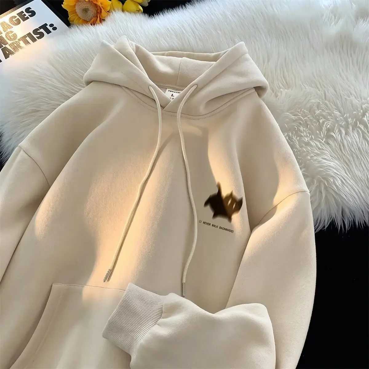 Casual mens hoodie fashionable catprint streetwear comfortable and highquality hoodie fashionable mens top W251021