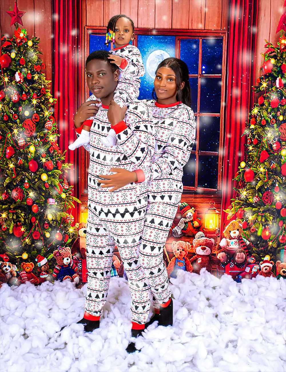 2025 New Christmas Allover Print Family Pyjamas Mother Father Kids Matching Outfits Soft Loose 2Pcs Suit Sleepwear Xmas Look Pjs L251021R174