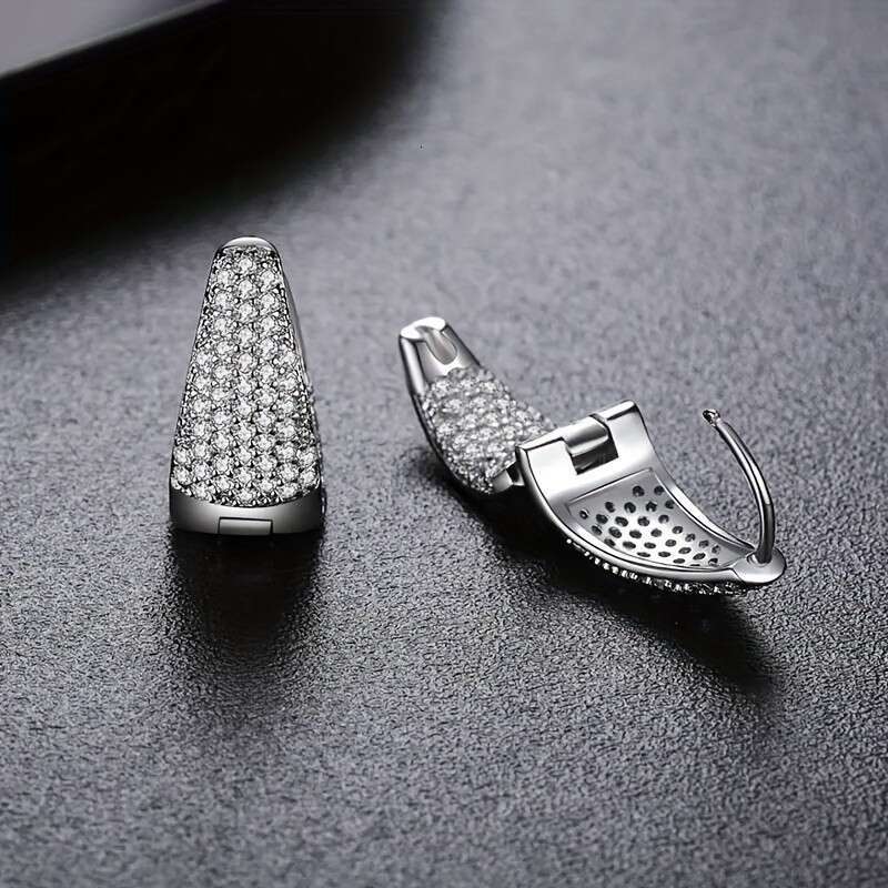 Geometric Square Earrings for Women, Light Style, High-End Design Sense, New Niche Temperament Earrings, Women's Ear Jewelry