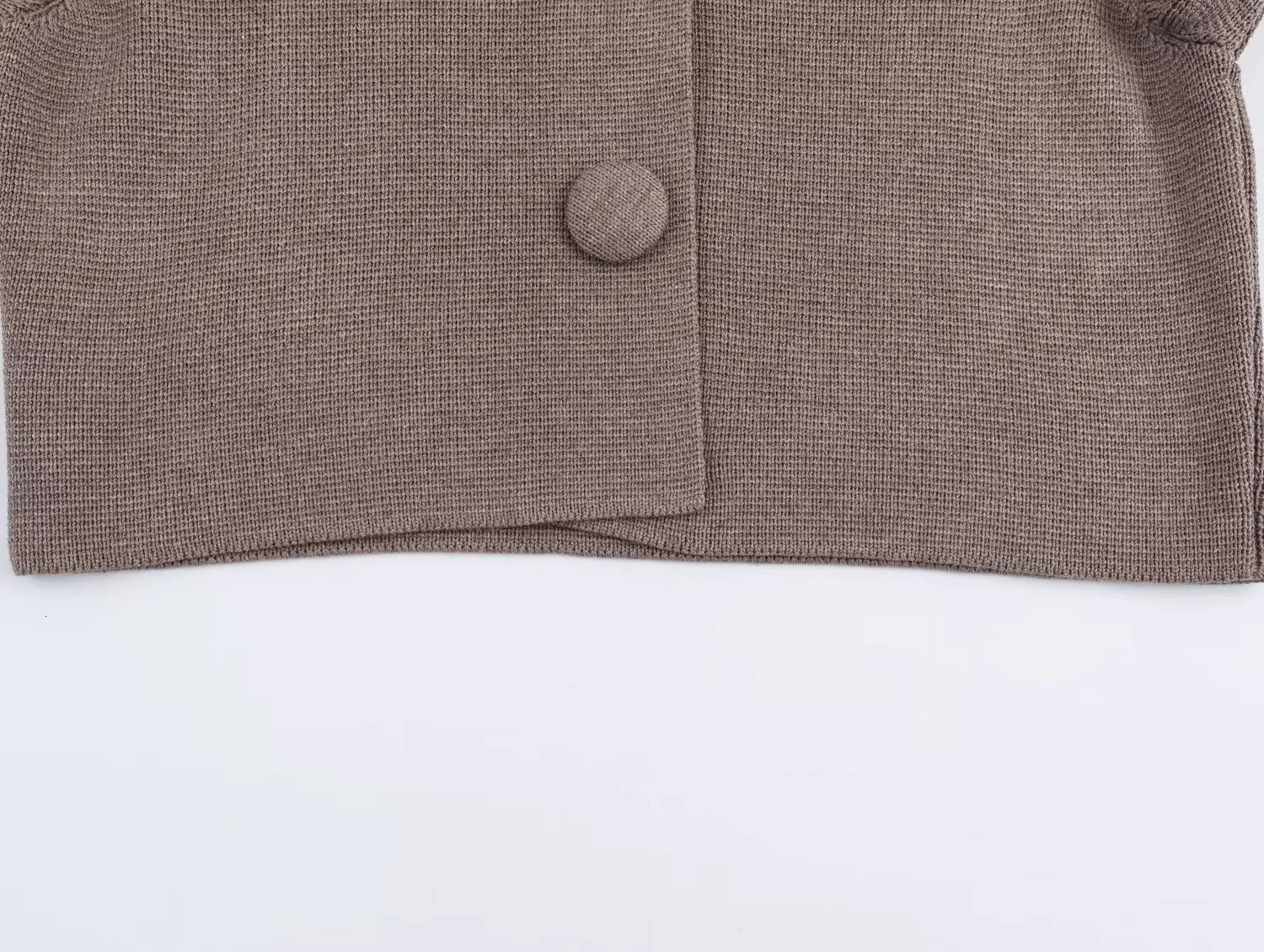 DiYiG WOMAN Autumn Fashion Cloth Button Knitted Cardigan Chic Round Neck Allmatch Long Sleeve SweaterOuterwear Mujer 251017