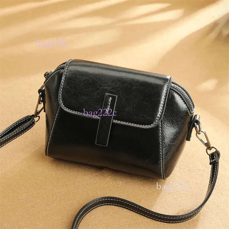 Designer Solid Color Women's Small Handbag Fashion Shoulder Messenger Ladies Pu Leather Shell Crossbody Bag Bolsas