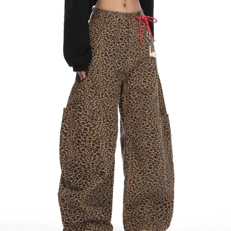 2025 vintage leopard print designer printed large pocket curved knife jeans wide leg pants loose fit autumn and winter new fashion casual women's