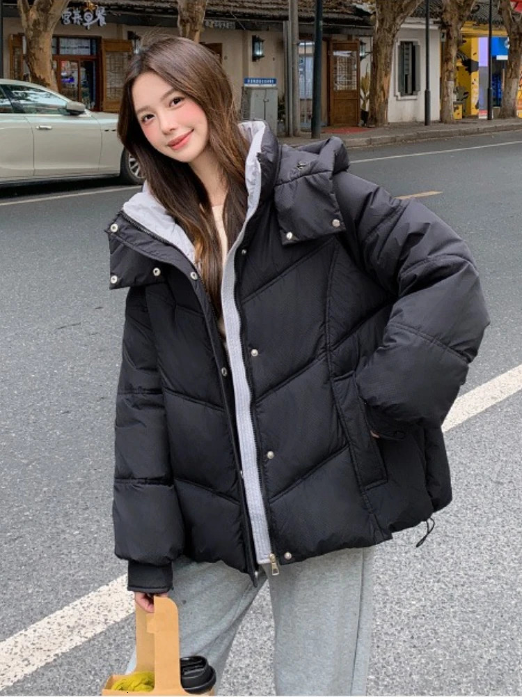 Women Clothing Short Cotton Coat Winter Style Loose Fit Thickened Petite Jacket Cold Protection Bread Parkas 251017