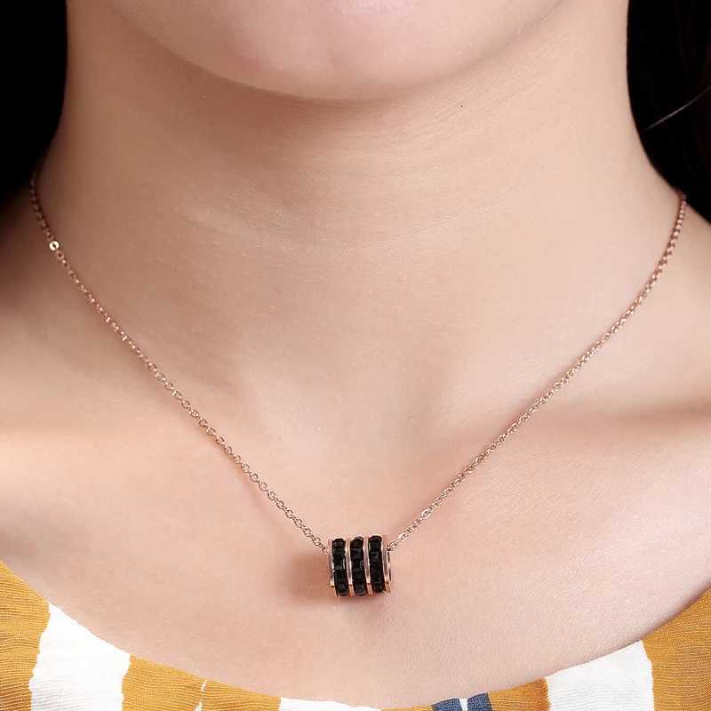 Small And Exquisite Shiny Three Circle Crystal Pendant Necklace Stainless Steel Rose Gold Color Necklace For Women Wedding Gift D251021