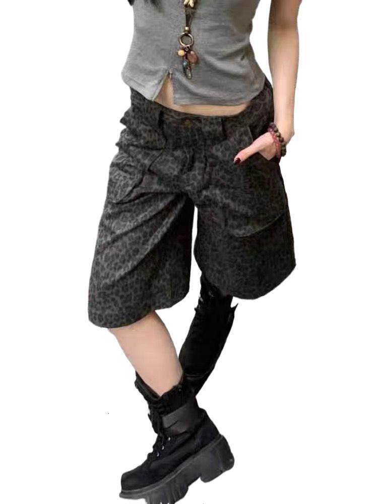 2025 plus size American style new autumn and winter leopard print seven quarter pants for women's designer work pants, loose straight leg slim fi