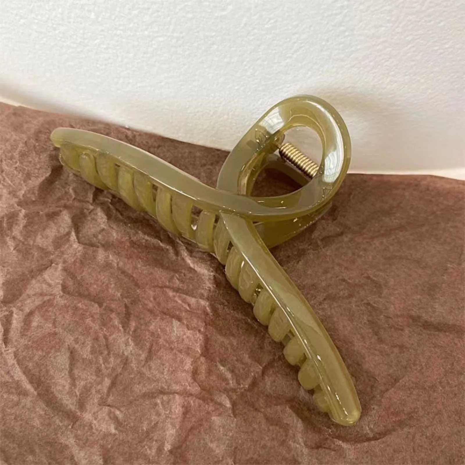 Large Shark Clip Temperament Plate Hair Clip Simple Cross Clip Bath Hair Clip Back of Head Hair Grip Hair Accessories 3pcsW254021