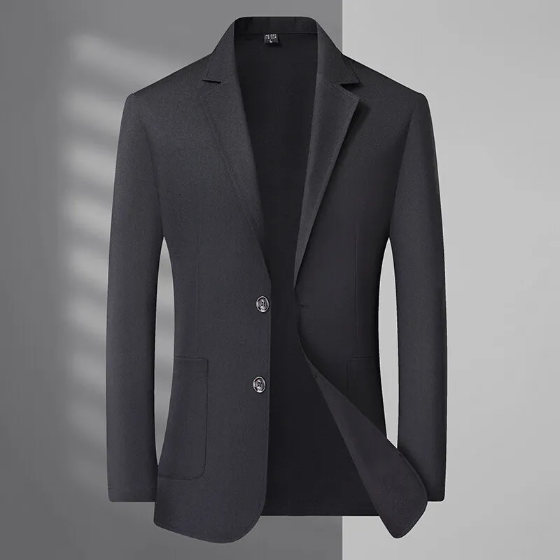 A fashionable and stylish mens sunprotective suit with a linen collar and two buttons along with a sunprotective jacket 251021