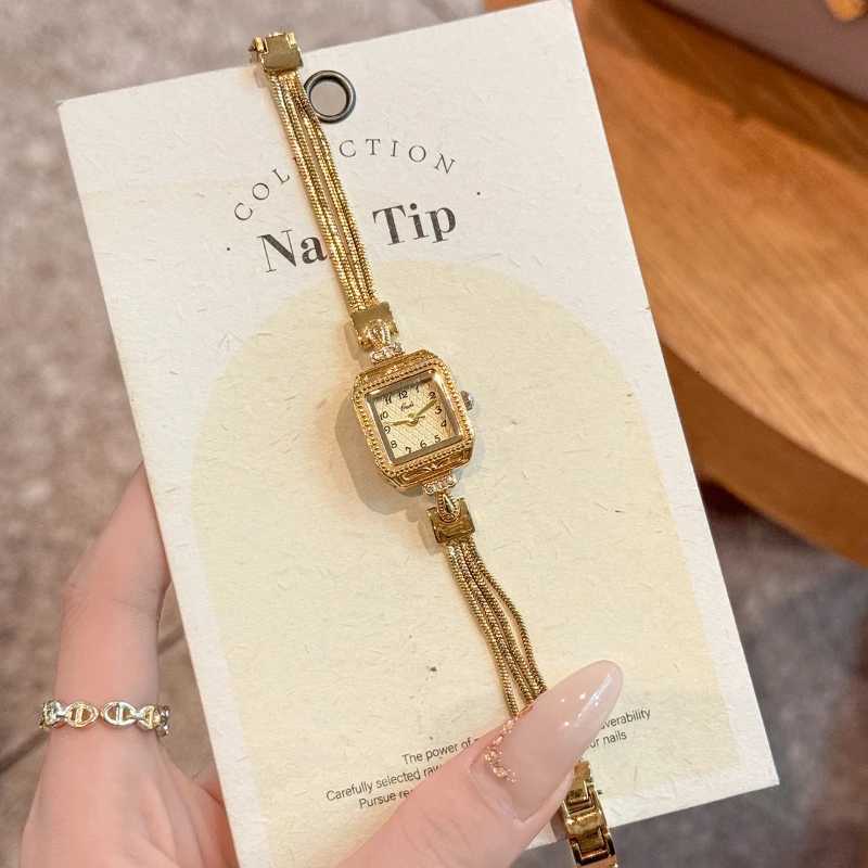 Retro Small Dial Womens es Gold Luxury Top Brand Diamond Ladies Quartz Simple Dr Women Bracelet es MontreXJ251021